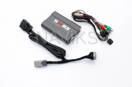 Aston Martin - 2011 - 2012 Aston Martin Virage Rear & Front Camera Interface